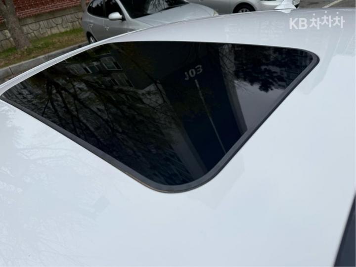 Hyundai Avante 1.6 GDi Million Limited 8