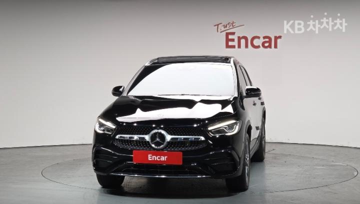 Mercedes-Benz GLA-Class H247 250 4Matic Base Type 4