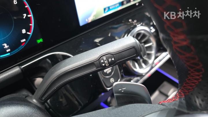 Mercedes-Benz GLA-Class H247 250 4Matic Base Type 10