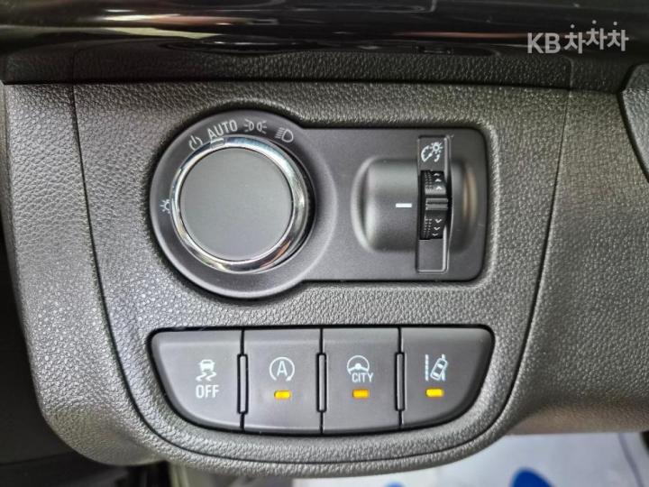 Chevrolet Spark Premier Base Type 9