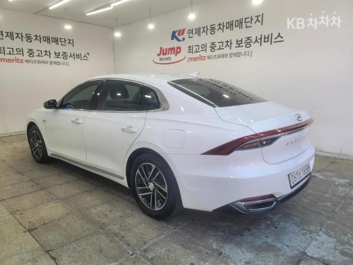 Hyundai Grandeur LPi 3.0 Premium Type 6