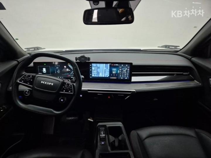 KG Mobility (Ssangyong) Actyon J120 2WD S9 Base Type 8