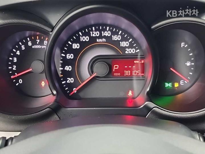 Kia Ray 1.0 Gasoline Luxury 7