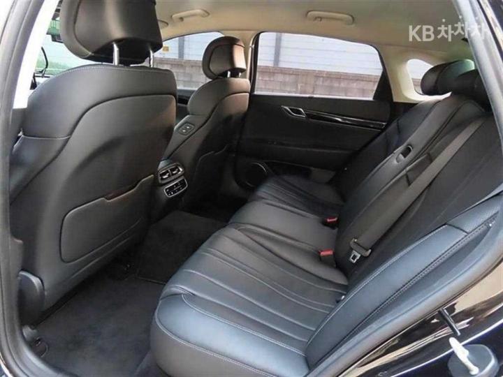 Genesis G80 RG3 2.5 T-GDi AWD 8