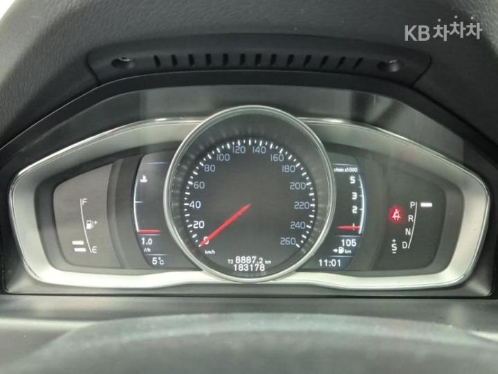 Volvo S80 D4 Premium 7