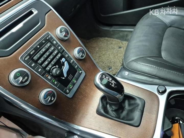 Volvo S80 D4 Premium 9