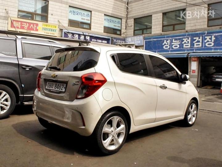 Chevrolet Spark The Next LT PLUS C-TECH 5