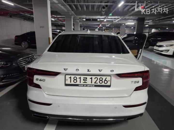 Volvo S60 2.0 T5 Inscription 3