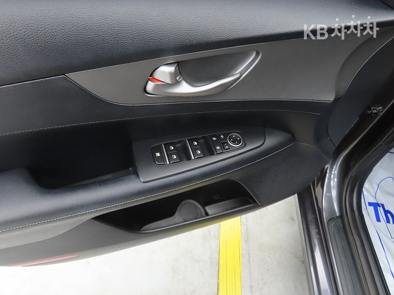 2020 - kia k3