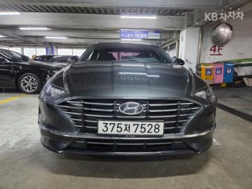Hyundai Sonata 2.0 LPG 렌터카 — foto 1