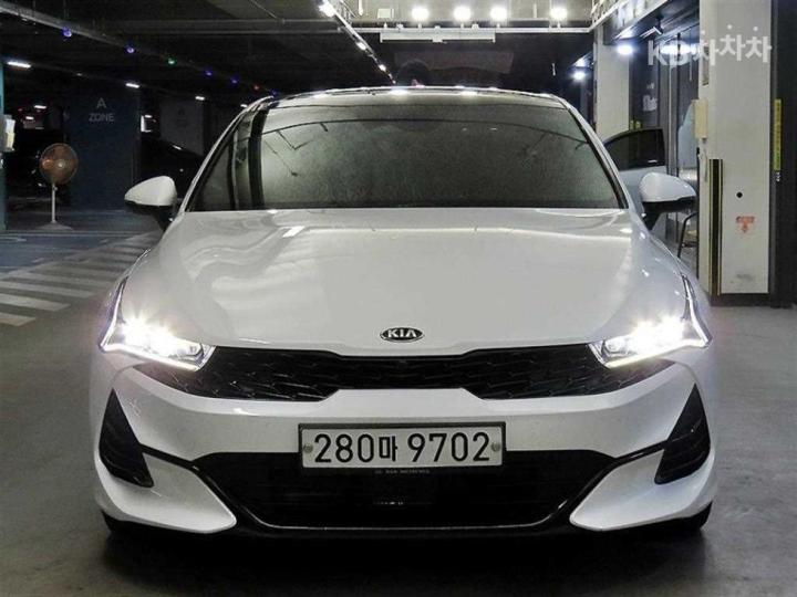 Kia K5 1.6 Gasoline Turbo Noblesse 3