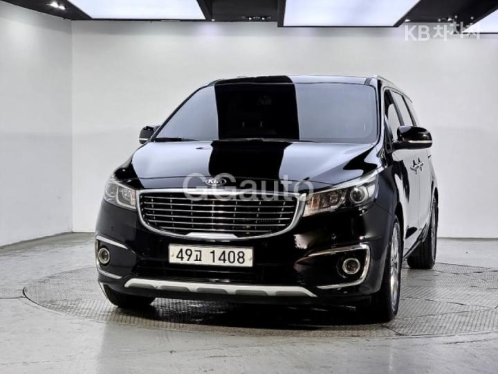 Kia Carnival 2.2 Diesel Prestige 3