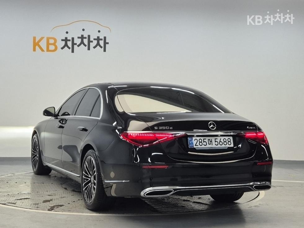 2025 Mercedes-Benz S W223 photo