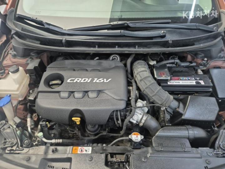 Hyundai i30 New 1.6 VGT Unique 6