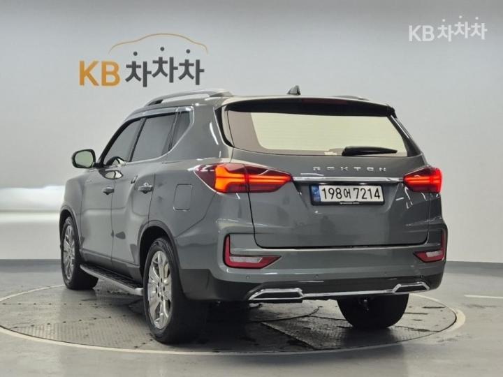 KG Mobility (Ssangyong) Rexton 2.2 4WD Prestige 3