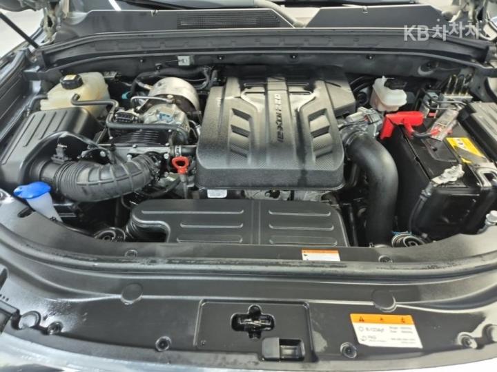 KG Mobility (Ssangyong) Rexton 2.2 4WD Prestige 6