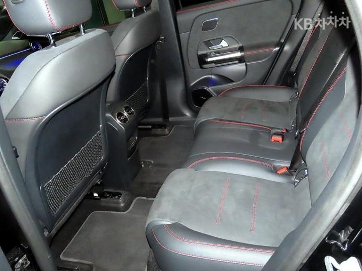 Mercedes-Benz EQA-Class H243 EQA250 AMG Line 8