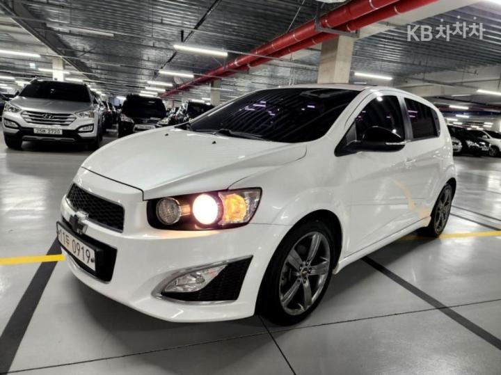Chevrolet Aveo Hatchback 1.4 Turbo RS Regular