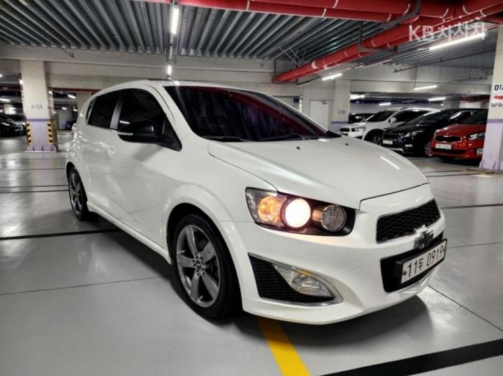 Chevrolet Aveo Hatchback 1.4 Turbo RS Regular 6