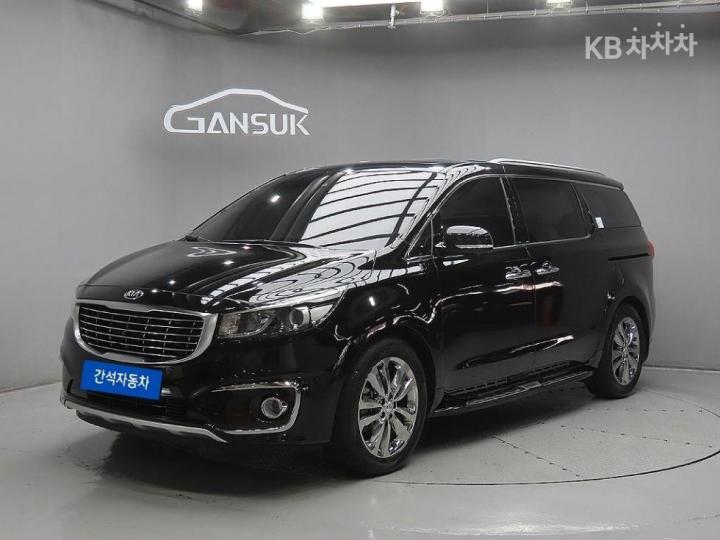 Kia Carnival 2.2 Diesel Prestige 3