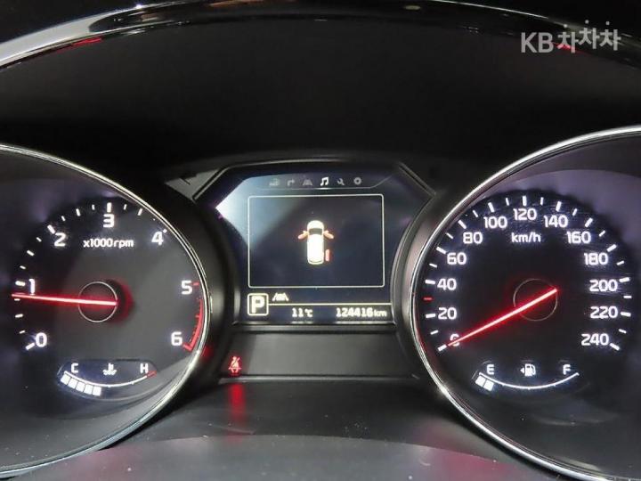 Kia Carnival 2.2 Diesel Prestige 7