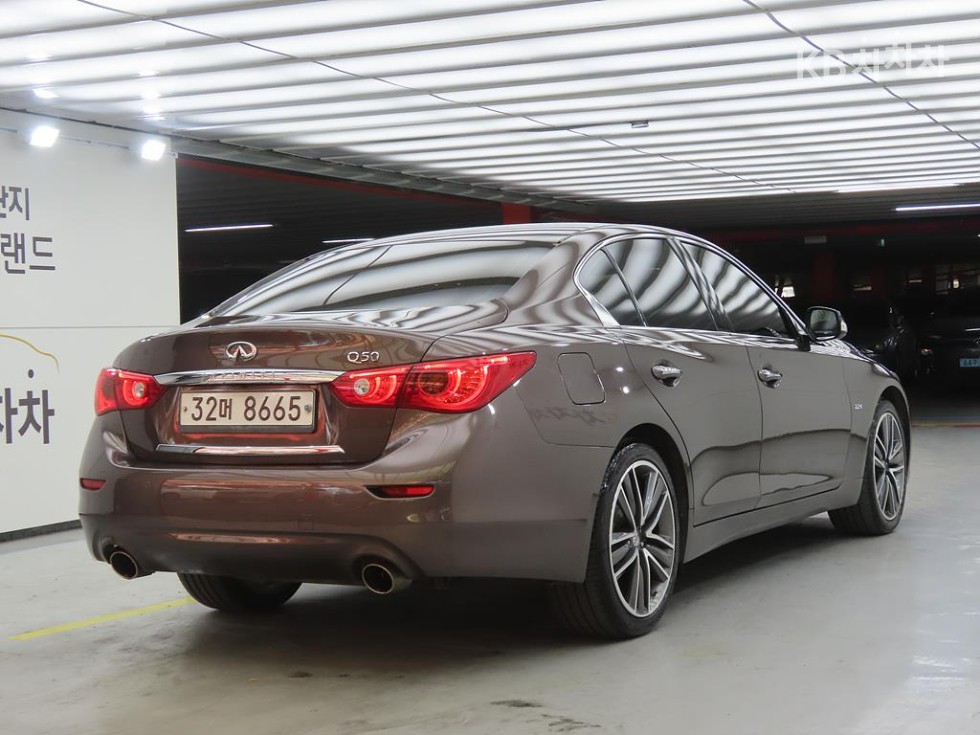 2014 - infiniti q50