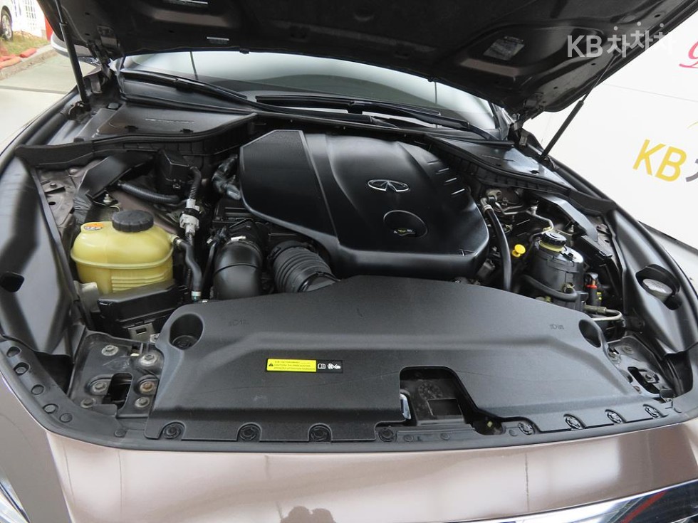 2014 - infiniti q50