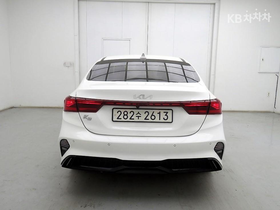 2022 - kia k3