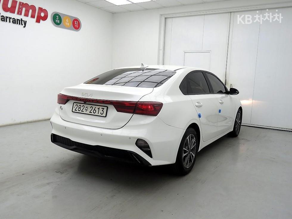 2022 - kia k3