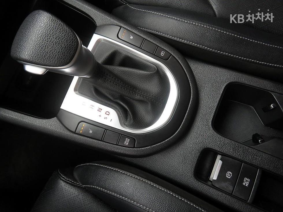 2022 - kia k3