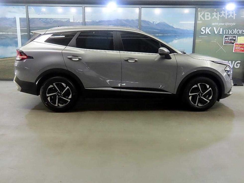 2024 - kia sportage