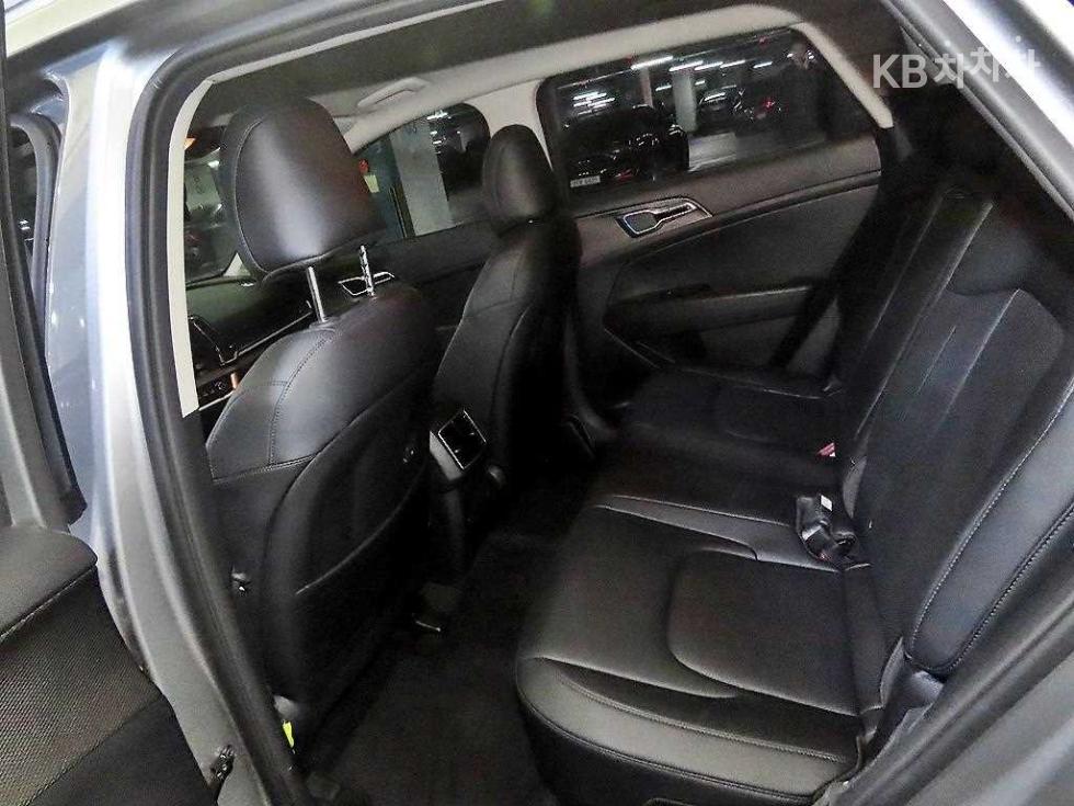 2024 - kia sportage