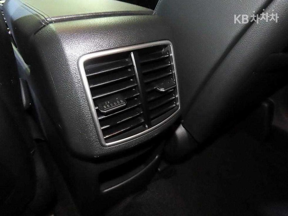 2024 - kia sportage