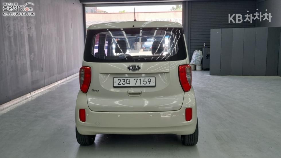 2012 - kia ray