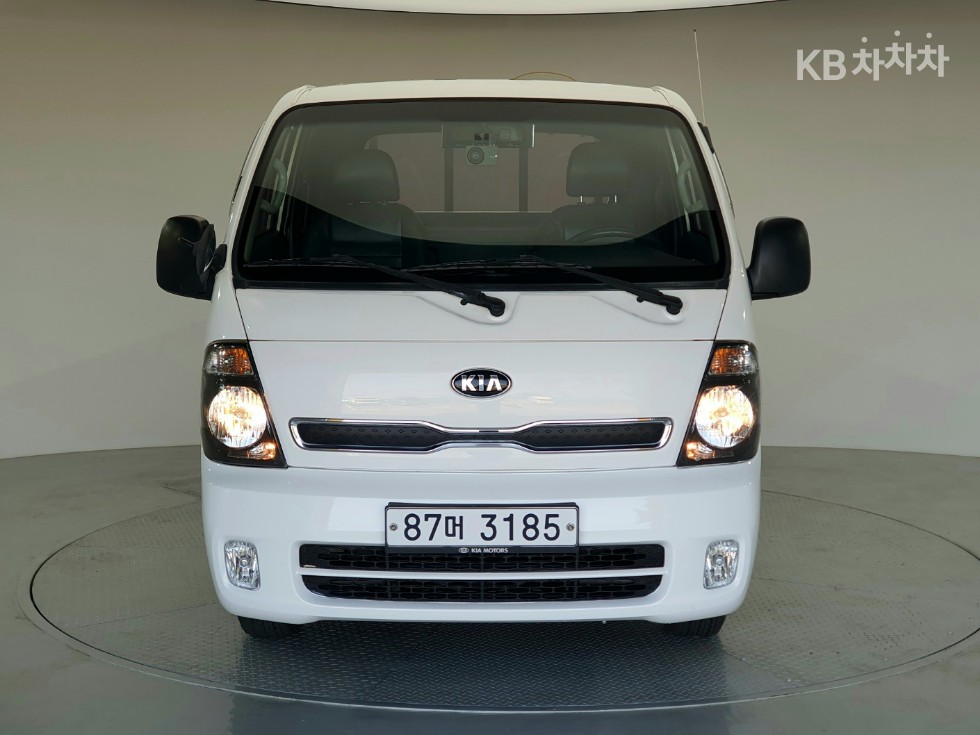 2018 - kia bongo iii
