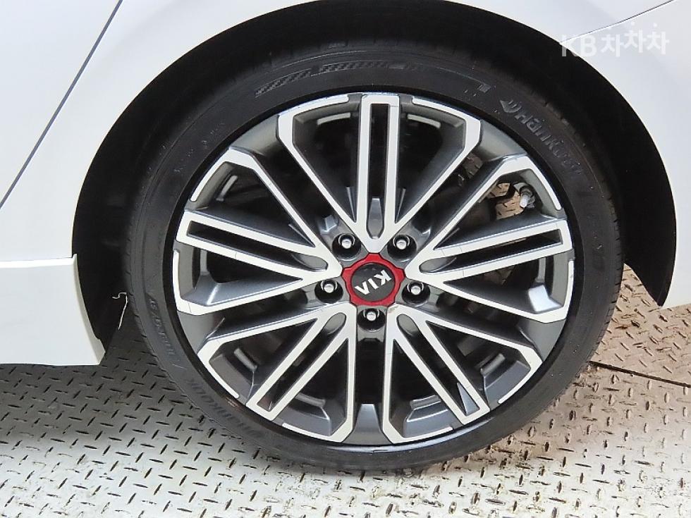 2020 - kia k3