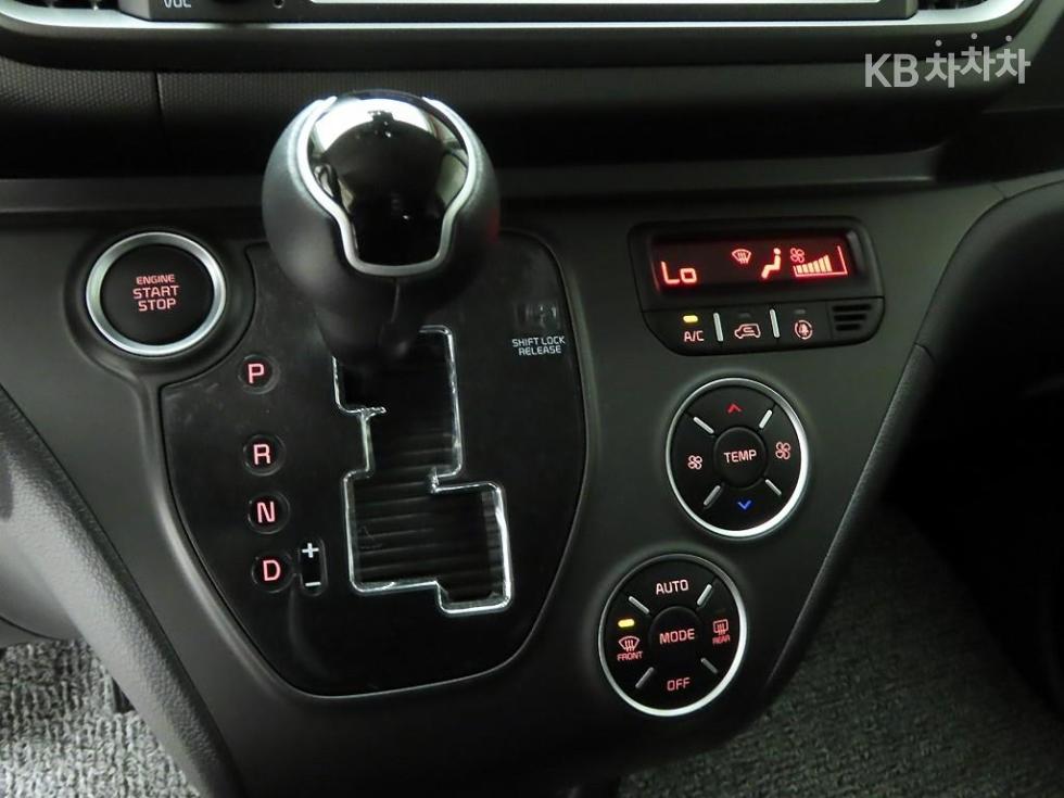 2024 - kia kia