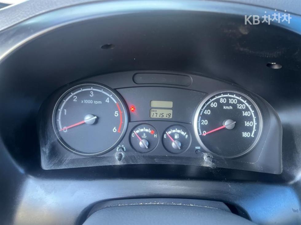 2010 - kia bongo iii