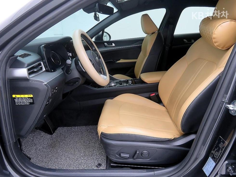 2020 - kia k5