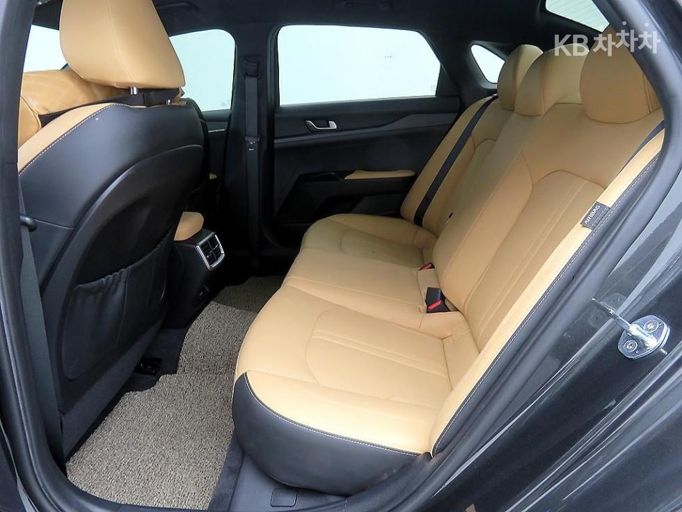 2020 - kia k5