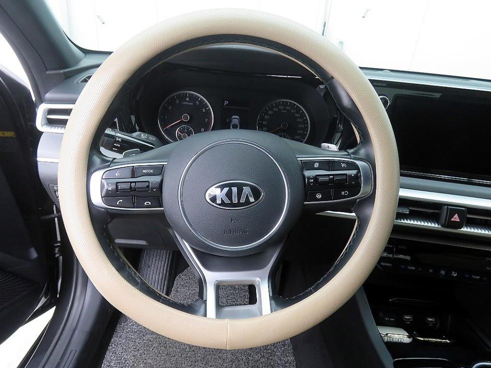 2020 - kia k5