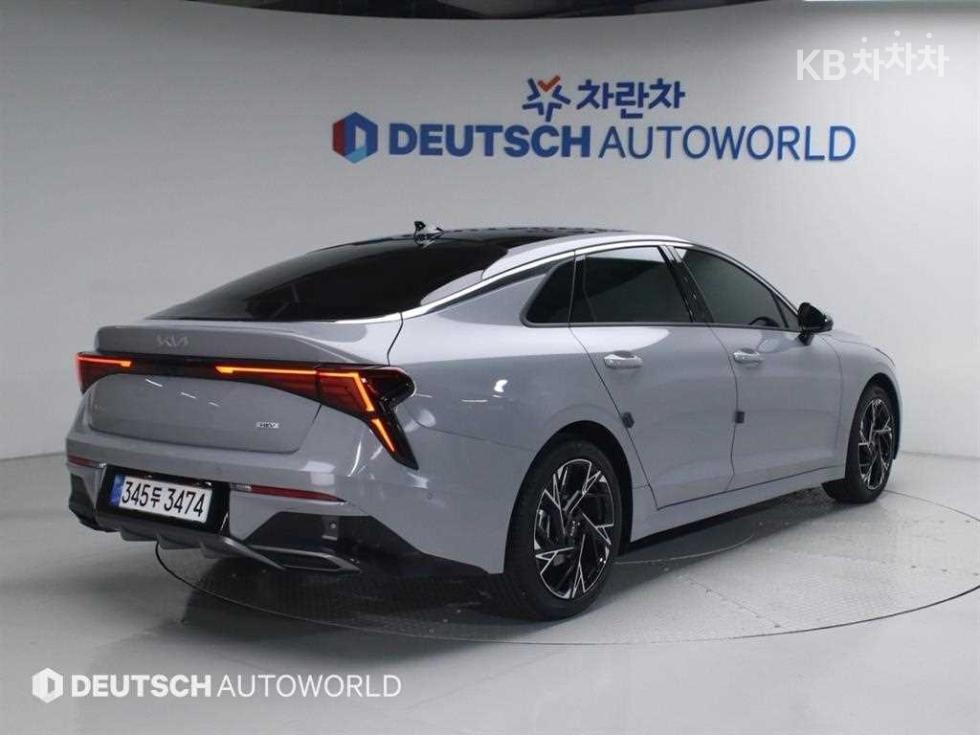 2025 - kia k5