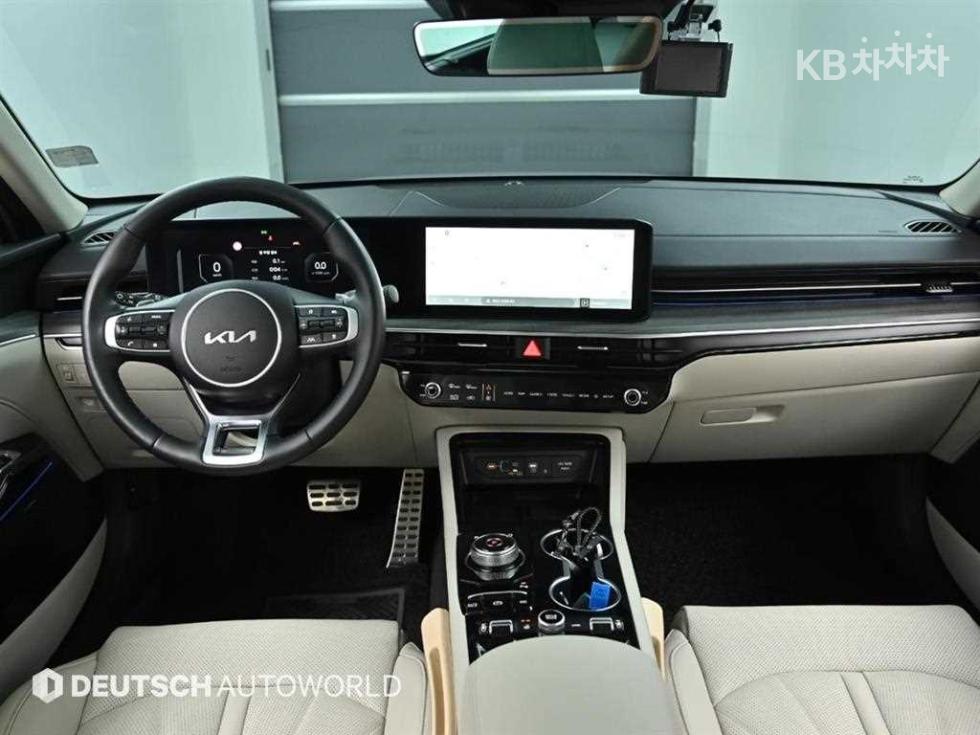 2025 - kia k5