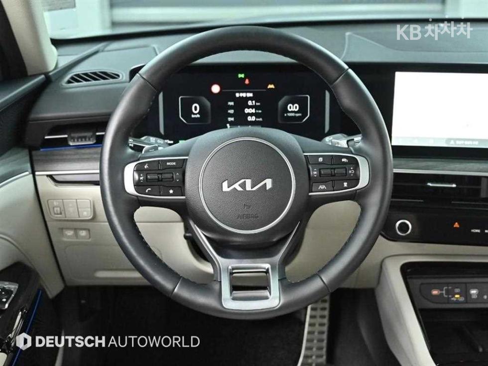 2025 - kia k5