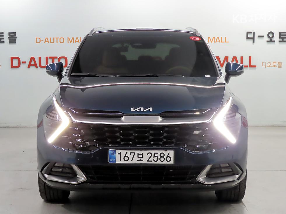 2023 - kia sportage
