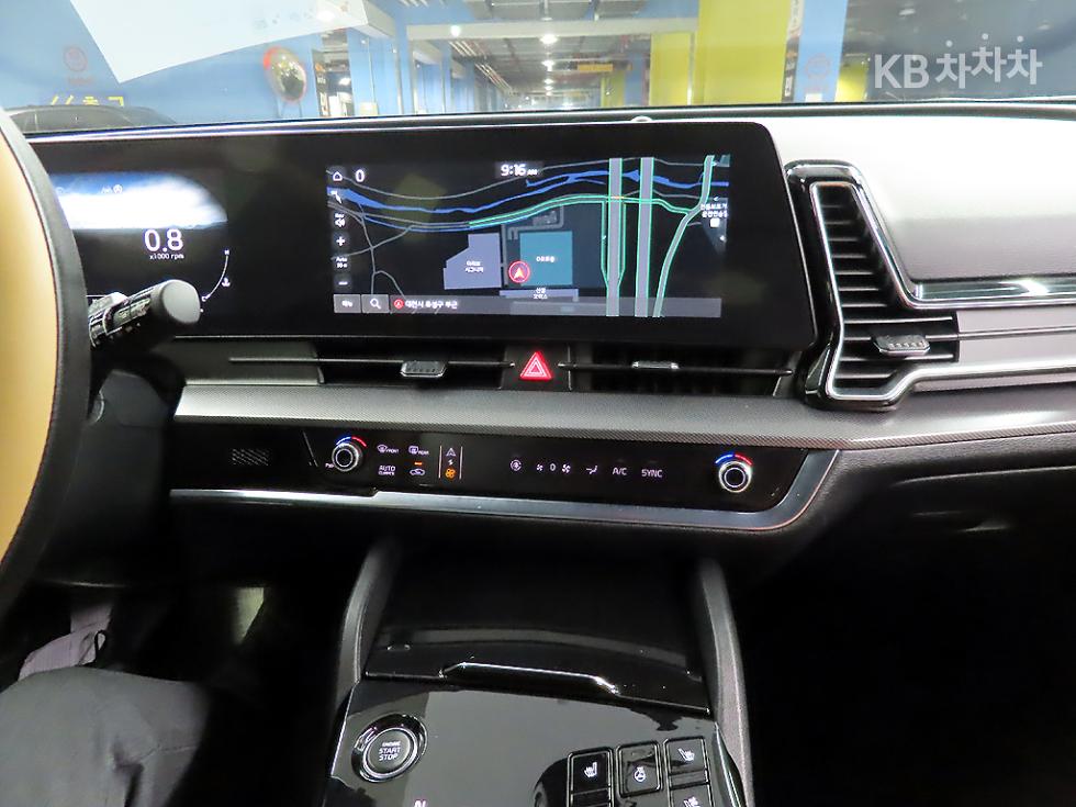 2023 - kia sportage