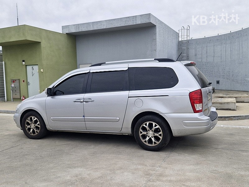 2014 - kia carnival