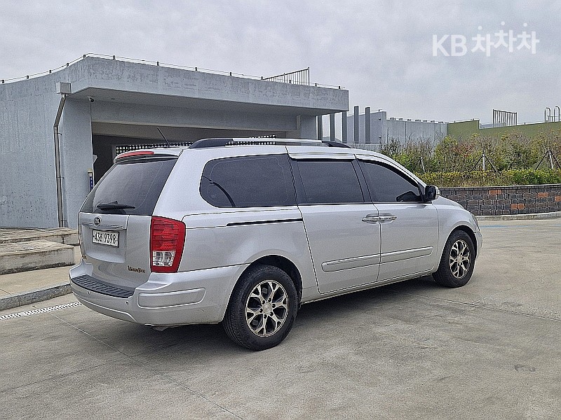 2014 - kia carnival