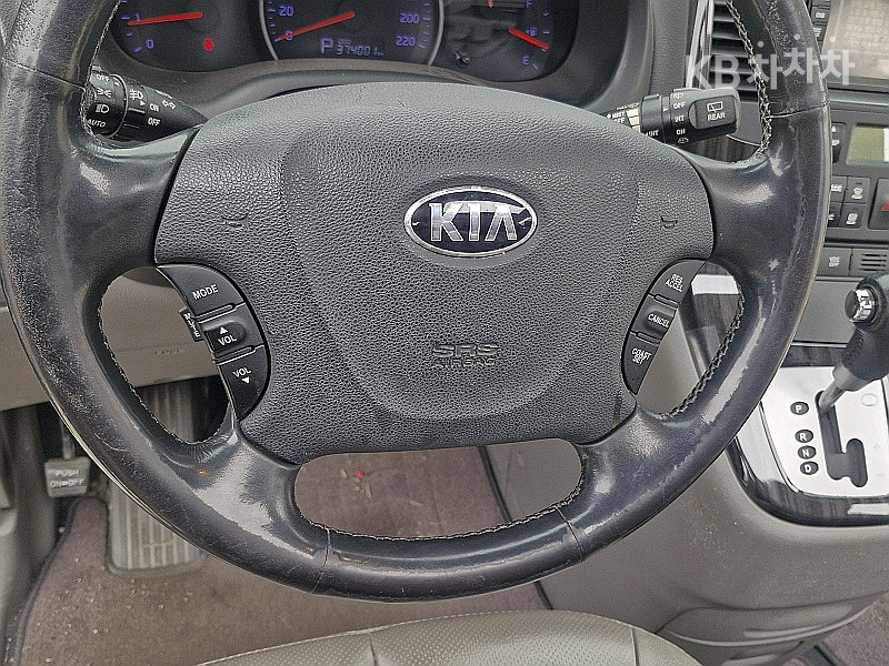 2014 - kia carnival