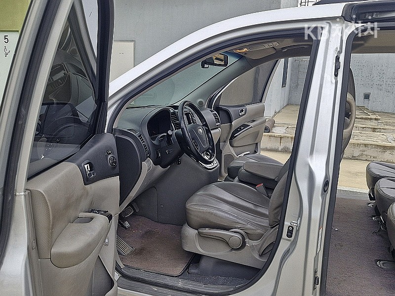 2014 - kia carnival